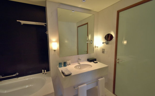 Luxury 1 bedroom at Fashion Avenue Dubai Mall Residences