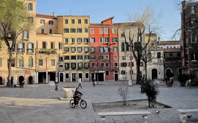 SOAVE Ghetto