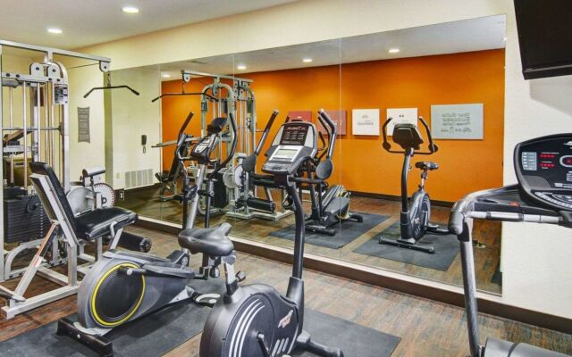 Comfort Suites Lindale - Tyler North