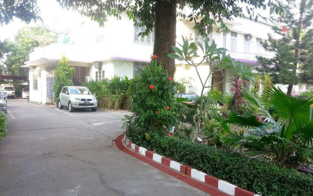 Queen Shin Saw Pu Hotel