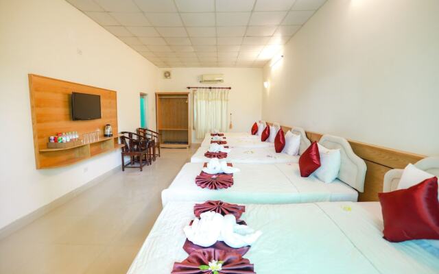 Kega Lighthouse Resort