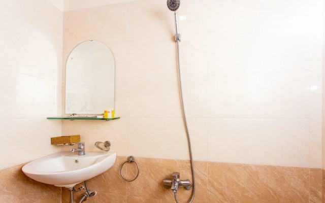 OYO 552 Phuong Hong Motel