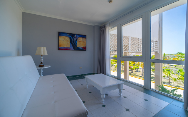 Grand Memories Cayo Largo Hotel