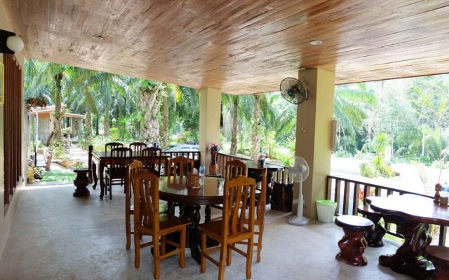 Tonpalm Farmstay