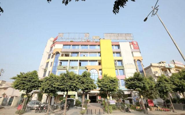 OYO Rooms Panchkula Sector 4