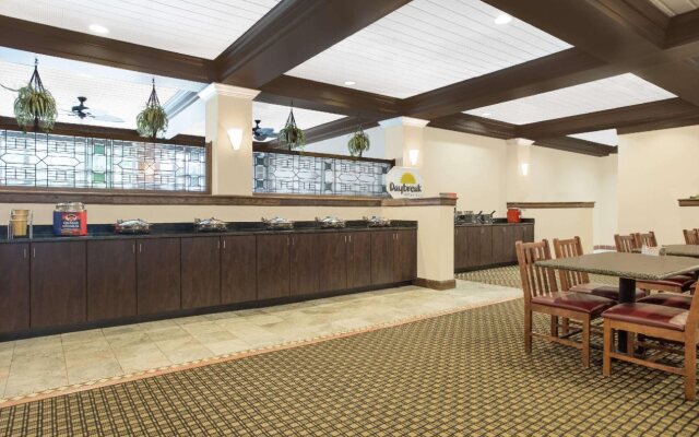 Days Inn - Asheville Mall