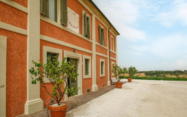 Amazing Apartment in Pesaro With Wifi and 2 Bedrooms
