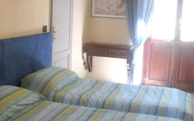 House With 3 Bedrooms in Lucca, With Enclosed Garden and Wifi Near the Beach - Hotel in 卢卡 - Photo 4