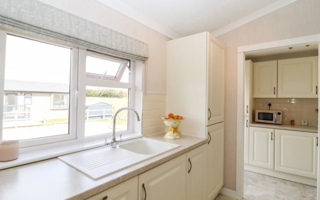 12 Bucklesham Park