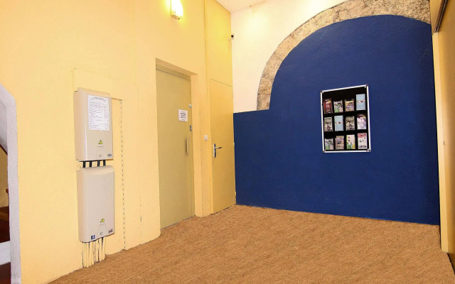 Picasso Apartments