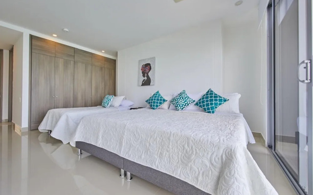 Beachfront Paradise With Outstanding Sunset Views