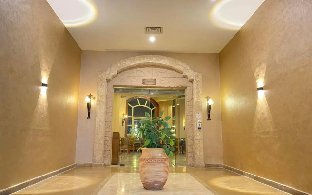 Regency Plaza Aqua Park & SPA
