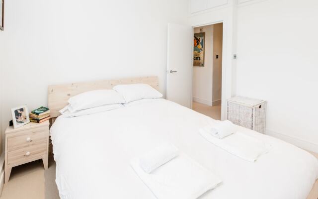 Natural light and modern home in Primrose Hill