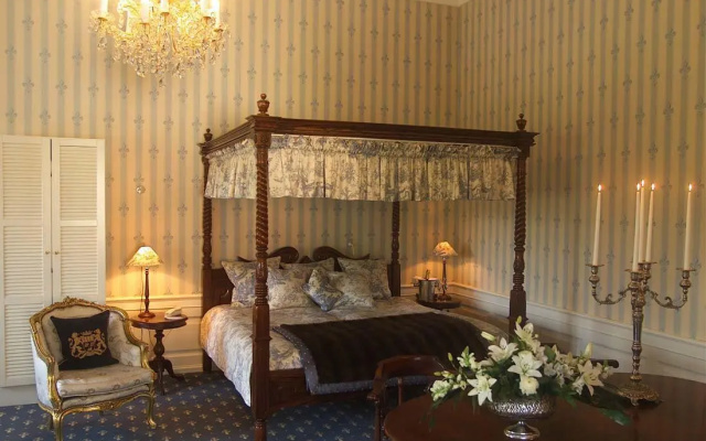 Hvedholm Slotshotel