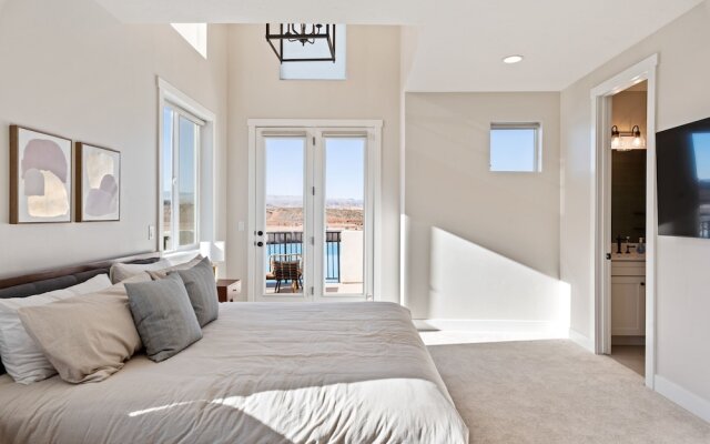 Persian Bliss 10 Bedroom Townhouse