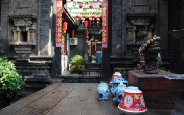 Pingyao Hongjintai Folk Inn