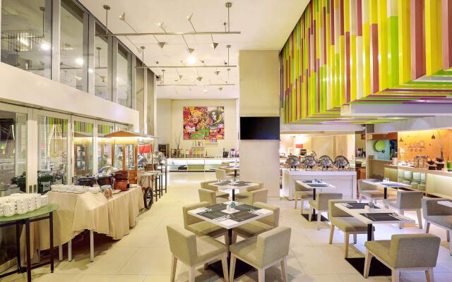 ibis Styles Jakarta Gajah Mada Hotel