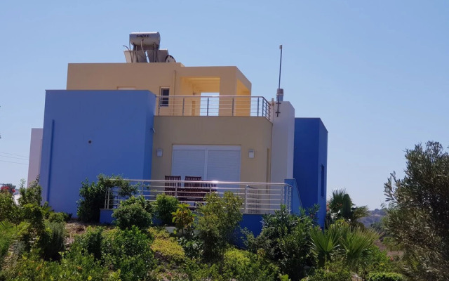 Villa Neptune With Stunning Private Pool - Maximum 6 Guests in Mastihari, Kos