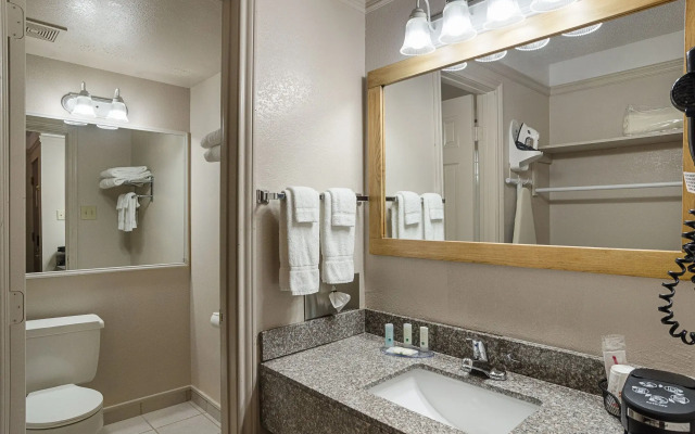 Quality Inn