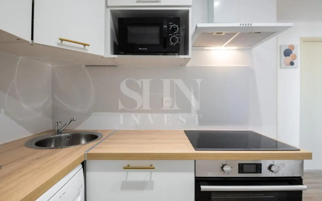 Cosy apartment for 6 persons near tramway in Nice