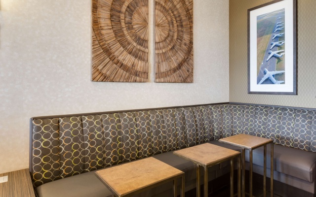 Drury Inn & Suites St. Louis O'Fallon, IL