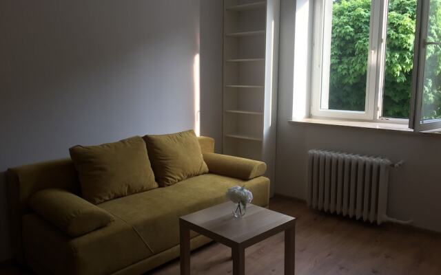 Penguin Rooms Zlota Street