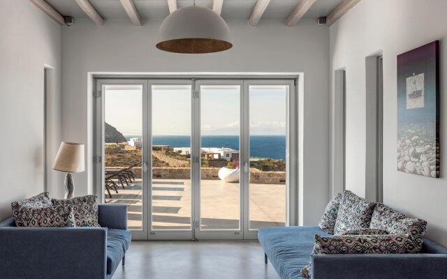 Artemis 7BD Minimal Villa Private Pool Jacuzzi