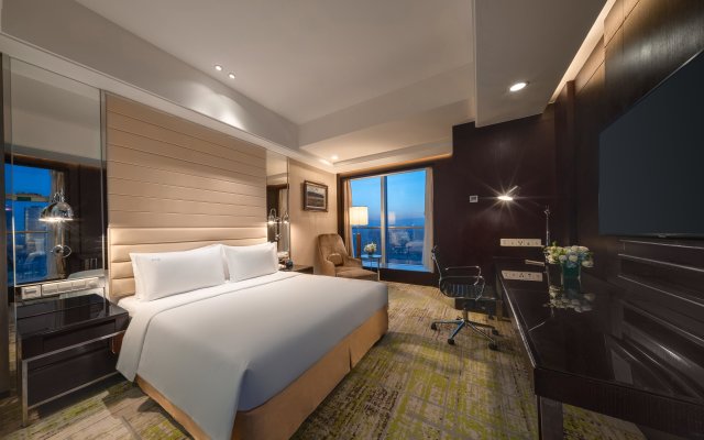 Holiday Inn Beijing Focus Square, an IHG Hotel