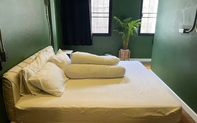 666 Cnx Hostel