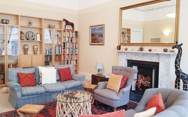 Luxury Central Old Town Suite Edinburgh