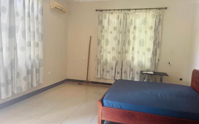 OM Apartment