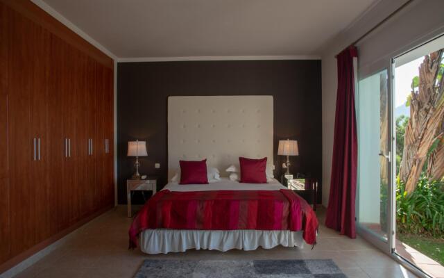 Villa Valentine - Luxury Private Mountain Oasis