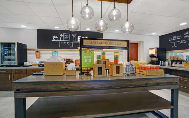 Hampton Inn Salisbury