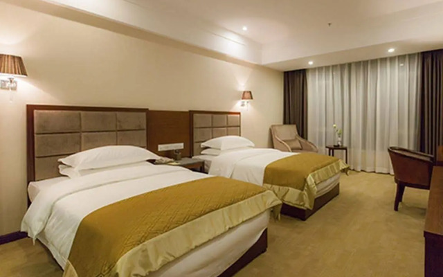 Golden Plam Hotel