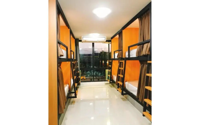 HOMEY-Don Mueang Airport Hostel