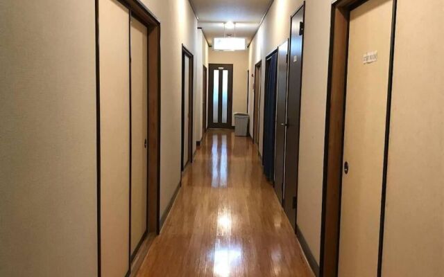 Guesthouse-Lahar- Hostel