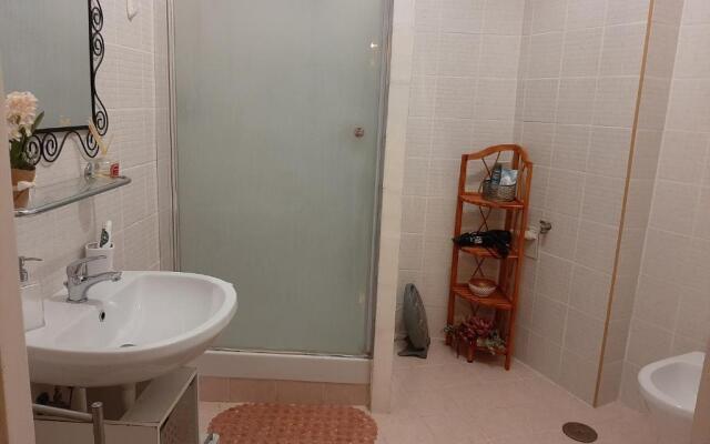 trastevere corner 8 apartment