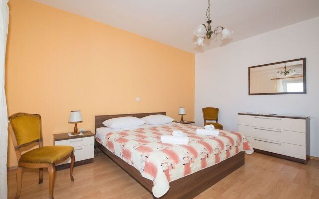 Apartments Marieta