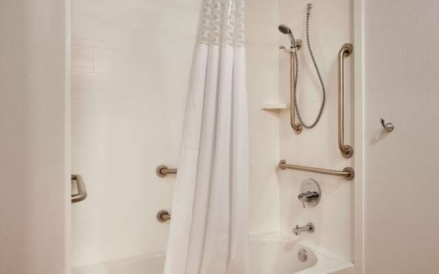 Hampton Inn & Suites Cleveland/Independence