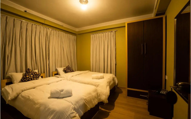 Nag Pukhu Guest House