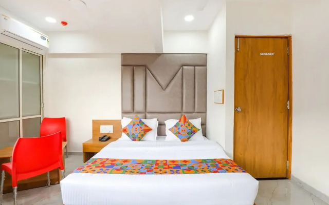 Fabhotel Crystal I