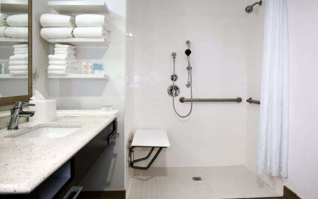 Hampton Inn & Suites Baltimore/Aberdeen