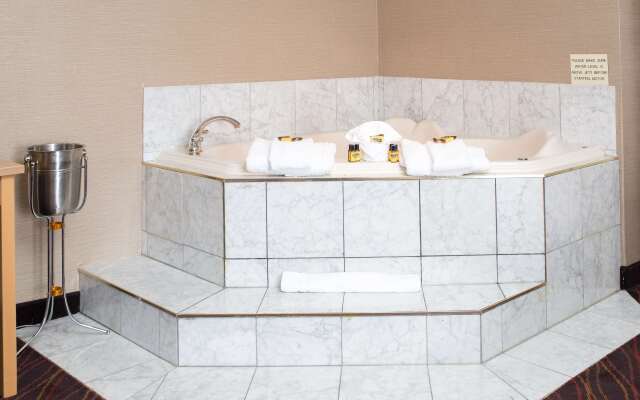 Best Western Plus Ottawa/Kanata Hotel & Conference Centre