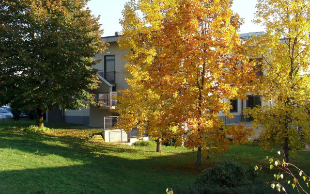 Groane Hotel Residence