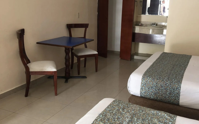 Hotel Confort Plaza & Suite