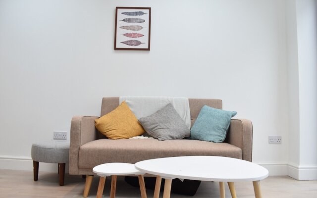 Two Bedroom Flat in London