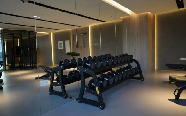 Spacious 2BR in Oxford 212 by Bespoke