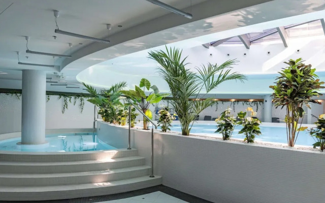 Apartment in Szczecin With Pool and Sauna