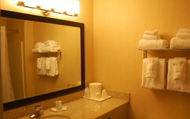 Comfort Inn & Suites Ludlow