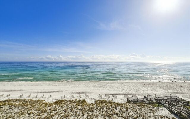 Inlet Reef 502 2 Bedroom Condo by RedAwning